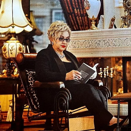 Ayşe Biçer Kimdir?