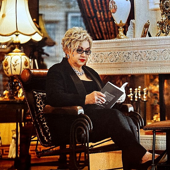 Ayşe Biçer Kimdir?