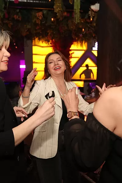 Yıldız Sağlam & Reyhan Biçer Ekin