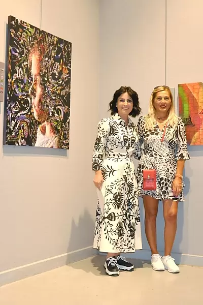 Nesrin Ateş & Gülay Tunçkol & Özlem Dilek