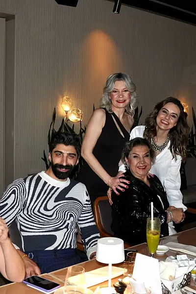 Yıldız Sağlam Doğum Günü