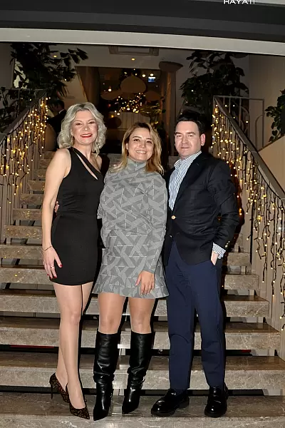 Yıldız Sağlam & Aysun Berberoğlu & Sertaç Darcan