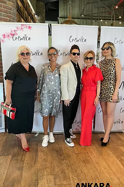 İlknur Türkkaan & Merve Cömert Dağdelen & Sertaç Darcan & Günseli Darcan & Yıldız Sağlam