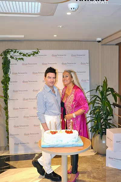 Sertaç Darcan & Esin Derin